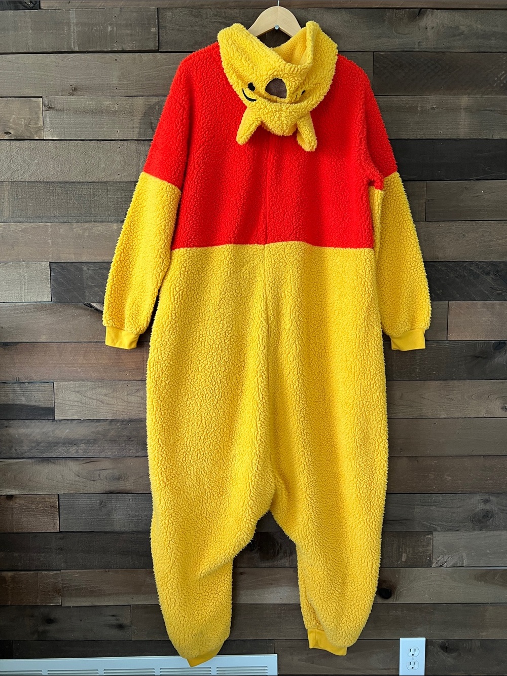 Disney Adult Winnie The Pooh Kigurumi Halloween Costume Union Suit Size Medium - Picture 5 of 7